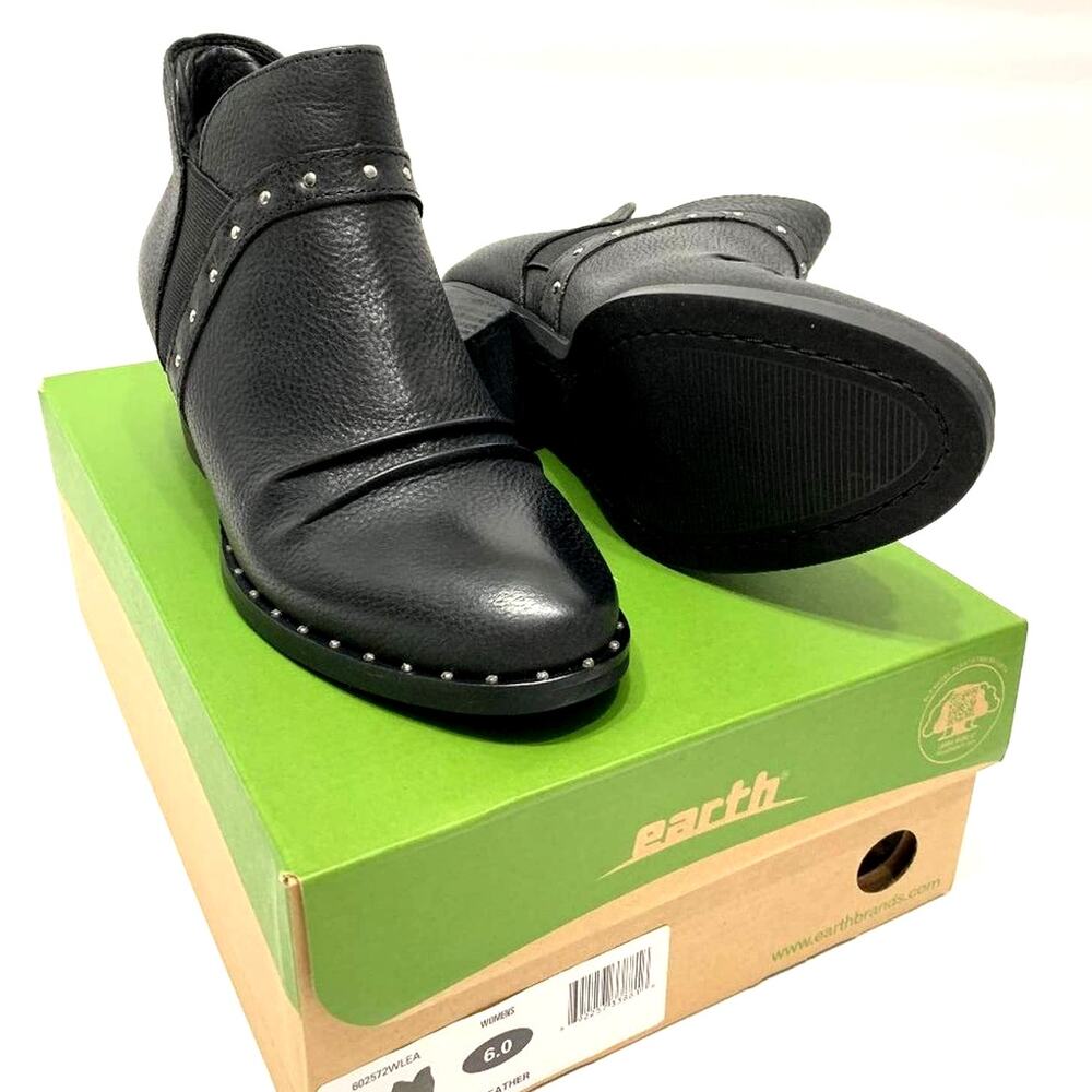 Earth Women's Delrio Black Leather Boot Size 6 M Reg. Price $99 New in Box